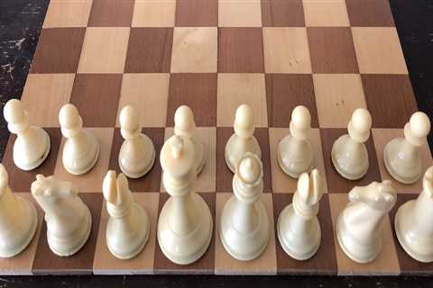 What is the Best Size Chess Board for Tournaments?