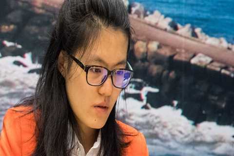 What is the highest rating ever achieved by a female chess player in the usa?