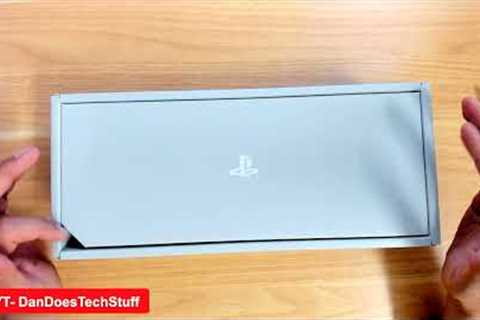 Unboxing Video - PlayStation Portal - PS5 Accessory