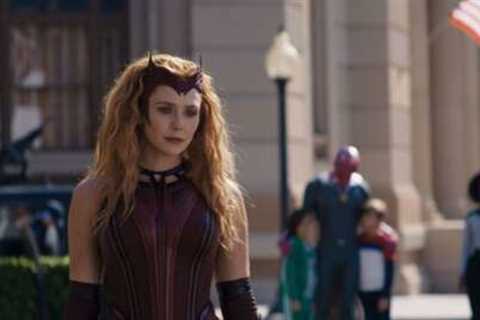 Elizabeth Olsen Doesn't Miss Scarlet Witch